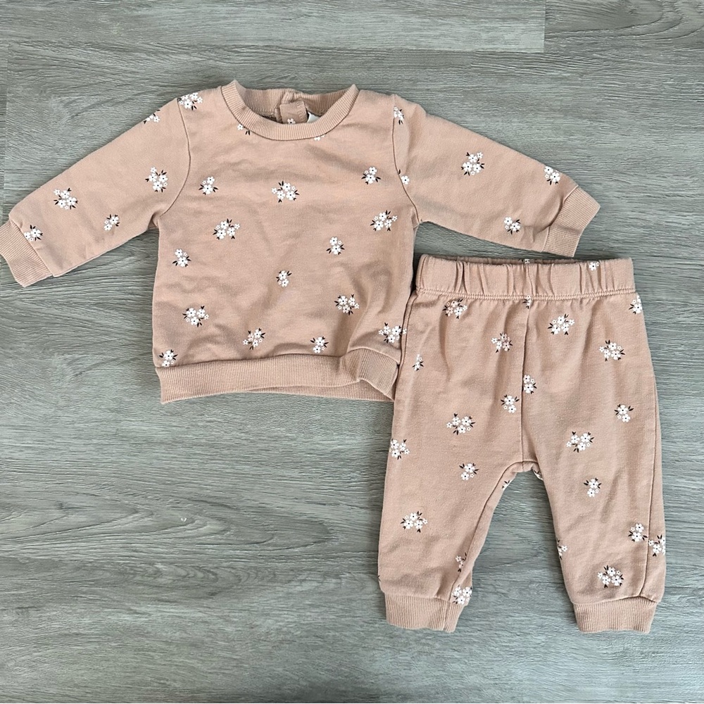 PL Baby Outfit